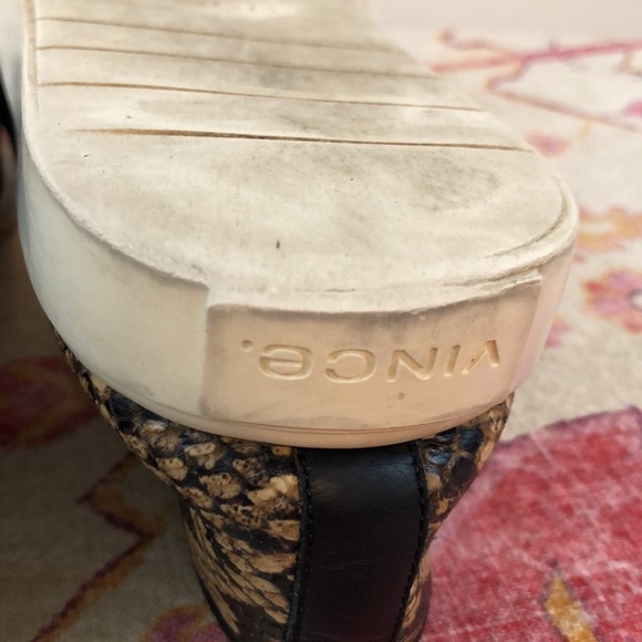Vince Blair Snakeskin Leather Slip On Shoes Size 8 - Picture 10 of 11